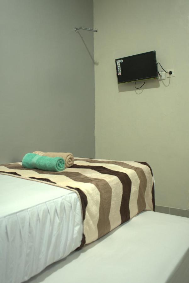 Argya Guesthouse Yogyakarta Esterno foto
